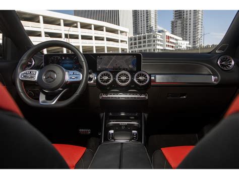 2023 Mercedes-Benz GLB-Class: 154 Interior Photos | U.S. News