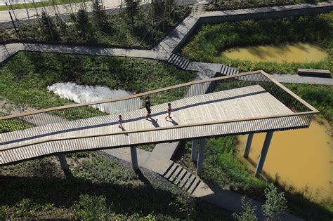 Qunli Stormwater Wetland Park / Turenscape | ArchDaily