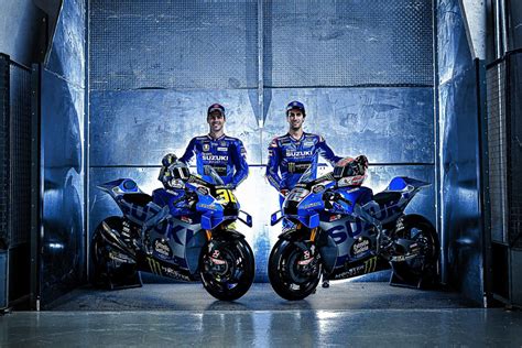 MotoGP | Suzuki presents Mir and Rins' bikes for the 2022 season