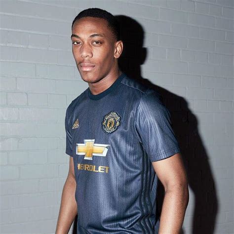 Blue Manchester United Jersey 2018-2019 | New Man Utd Third Strip 18-19 ...