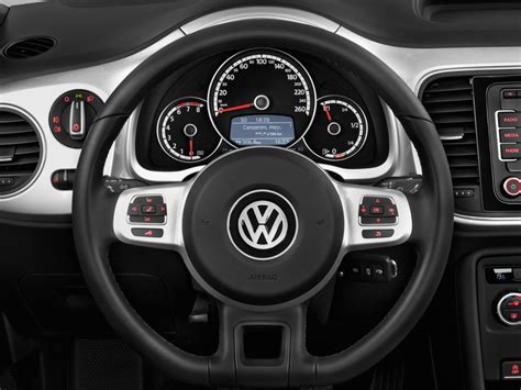 Volkswagen New Beetle - Information and photos - MOMENTcar