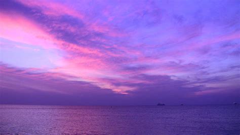 Purple clouds on teal sky, miami beach HD wallpaper | Wallpaper Flare