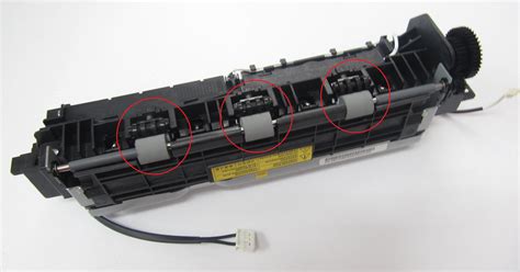 Paper crumples or jams after laser printer fuser unit reassembly - Super User