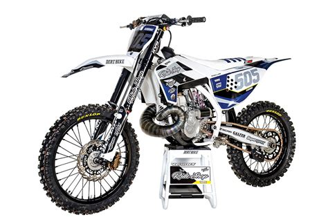 2020 HUSKY 500 2-STROKE PROJECT: BEHIND THE BUILD - Dirt Bike Magazine