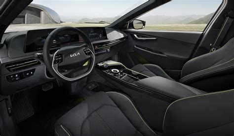 Preview: 2022 Kia EV6 is Korean brand's first dedicated EV for $42,115, up to 310 miles of range