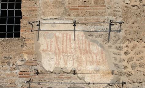 Pompeii Graffiti That Reveals The Raunchy Side Of Ancient Rome