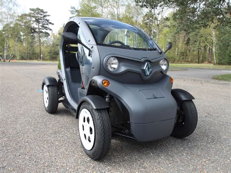 RENAULT Twizy Specs & Photos - 2012, 2013, 2014, 2015, 2016, 2017, 2018, 2019, 2020, 2021, 2022 ...