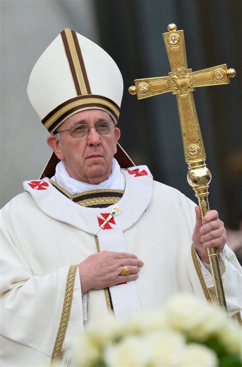 Unveiling the Symbolism behind the Pope’s Iconic Hat - TODES