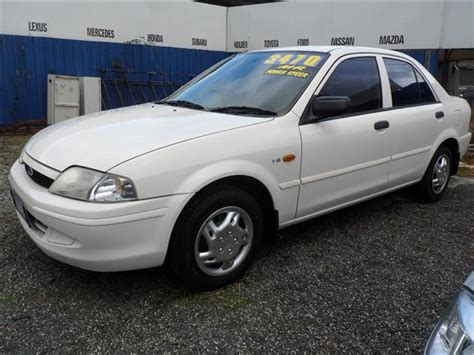 Ford Laser 1999 Photo Gallery #1/10