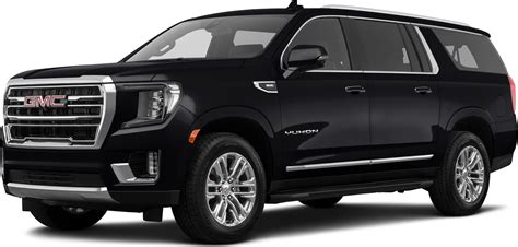 2021 GMC Yukon XL Reviews, Pricing & Specs | Kelley Blue Book