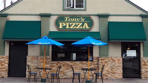 Tony’s Pizza