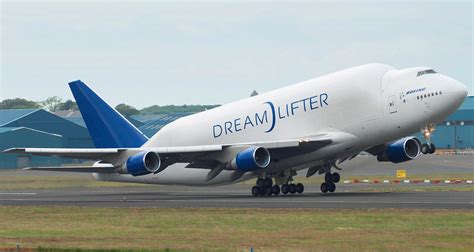 File:Boeing 747-400LCF Dreamlifter.jpg - Wikipedia