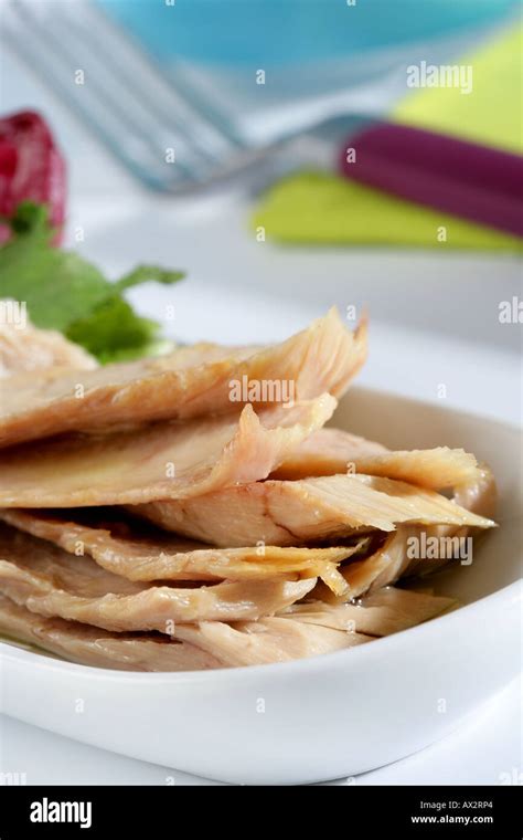 Tuna belly with salad Stock Photo - Alamy