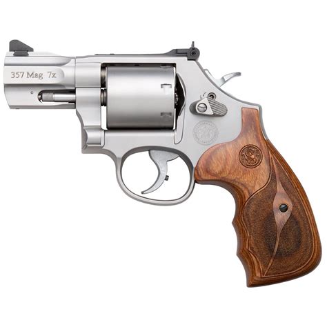 Smith & Wesson Model 686, Revolver, .357 Magnum / .38 S&W Special, 2.5" Barrel, 7 Rounds ...