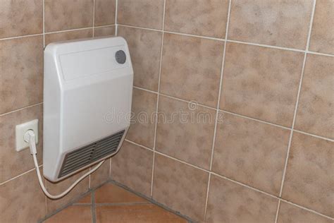 Vintage Old Electric Heating in an Bathroom Stock Image - Image of power, consumer: 103850765