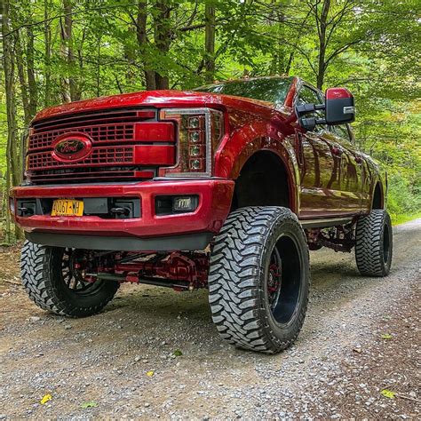 2017 Ford F250 Super Duty Platinum Ultimate | Ford Daily Trucks