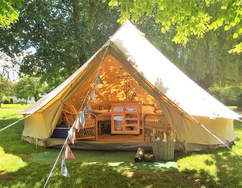 https://www.camping-directory.uk Oxford Riverside Glamping. Witney. Oxford. Oxfordshire. England ...