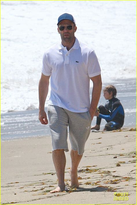 Full Sized Photo of jason statham memorial day beach stroll 08 | Photo ...