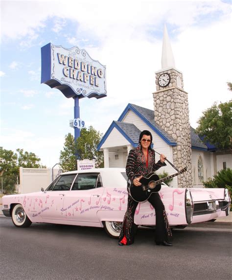 Elvis Is in the Chapel: Getting Married in Vegas with The King | GOGO Vacations Blog