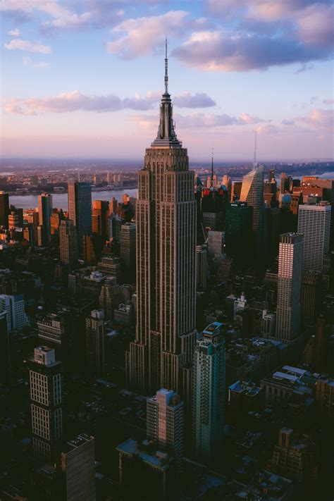 - EMPIRE STATE BUILDING Photography by Robert...