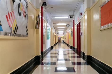 Quarantines, closures and confusion reign as schools reopen | PBS NewsHour