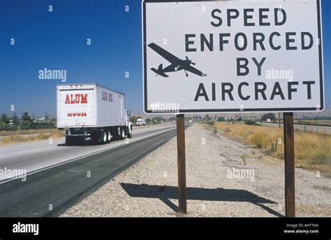 Speed enforced aircraft traffic united hi-res stock photography and images - Alamy