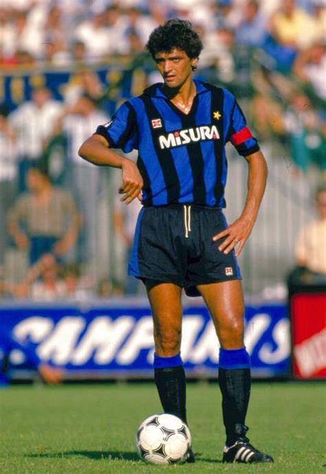 10 Greatest Inter Milan Players of All Time | FootballTalk.org