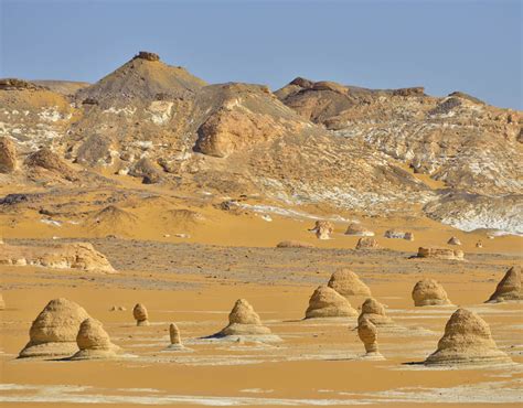 Rock Formations in the White Desert, Sahara desert | Stunning images of the Sahara desert ...