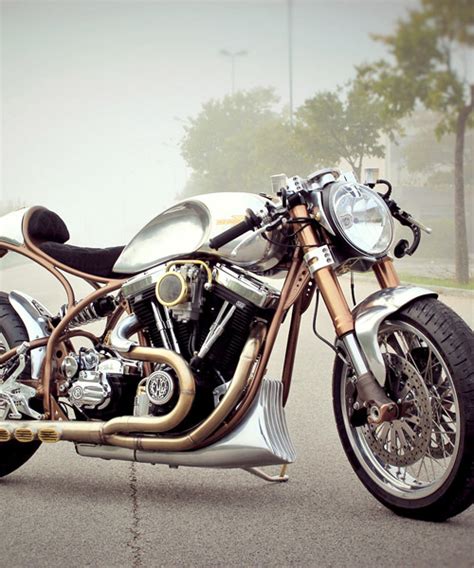 harley-davidson hurakàn custom café racer by FMW motorcycles