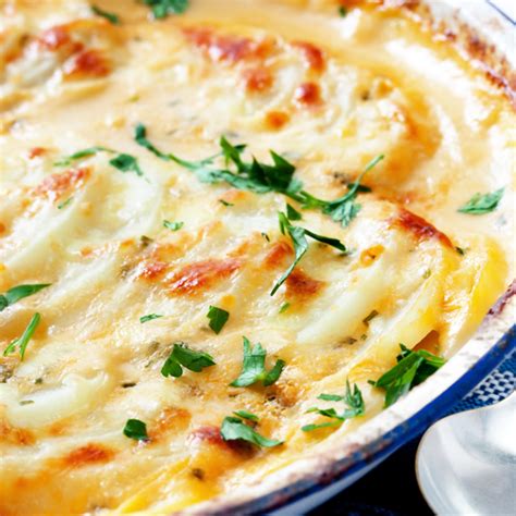 Swiss Cheese Scalloped Potatoes Recipe