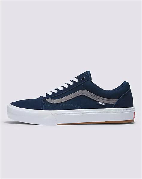 BMX Old Skool Shoe in Navy/White | Vans Canada