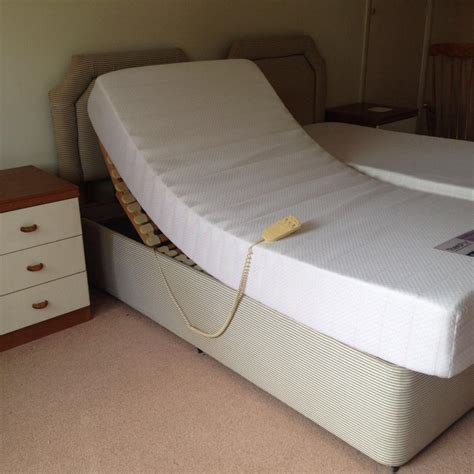 Electric adjustable single bed with memory foam mattress | in Chatham ...