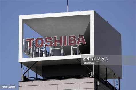 Toshiba Headquarters Photos and Premium High Res Pictures - Getty Images