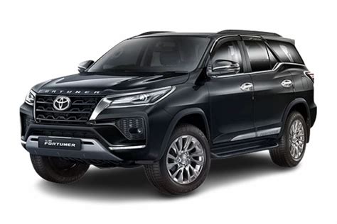 2023 Toyota Fortuner Black