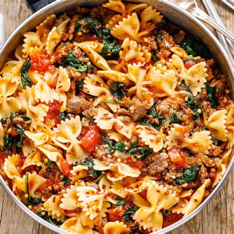 Farfalle Pasta Recipes: 12 Amazing Farfalle Pasta Recipes — Eatwell101