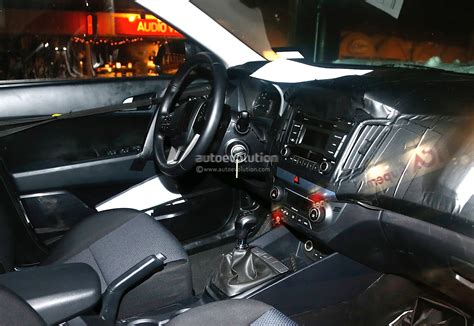 Hyundai ix25 Interior Revealed by Latest Spyshots - autoevolution