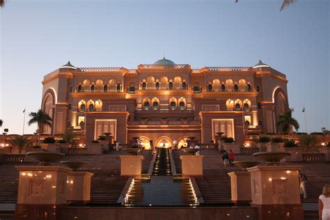 Emirates Palace Hotel a seven star luxury hotel in Abu Dhabi – Abu ...