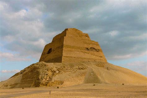 The Meidum Pyramid | Pyramid of Snefru at Maidum