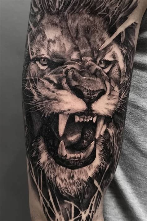 Lion Grey Tattoo