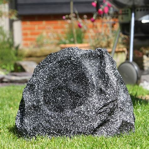 Lithe Audio Bluetooth Outdoor Garden Rock Speaker (01620) at UKES