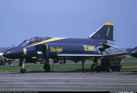 McDonnell F-4J Phantom II - USA - Navy | Aviation Photo #1895758 | Airliners.net