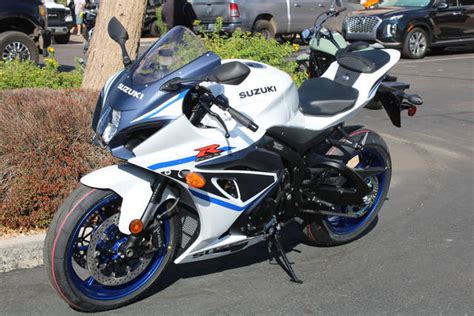 New 2023 Suzuki GSX-R1000, New Haven VT Specs, Price, Photos Pearl ...