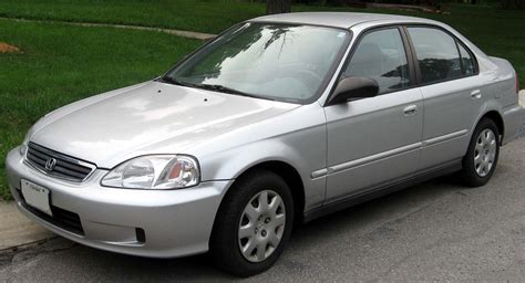 File:1999-00 Honda Civic Sedan.jpg - Wikipedia