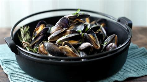 Rick Stein's Moules Marinière from Rick Stein's Cornwall TV Show