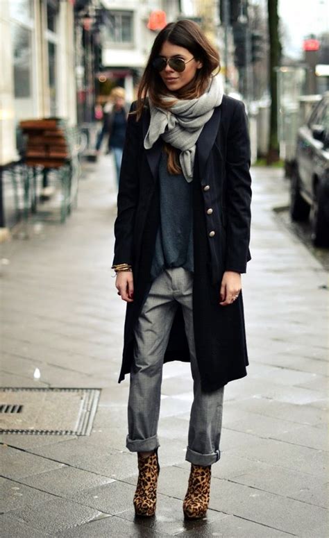 45 Scarf Outfit Ideas to try this Winter