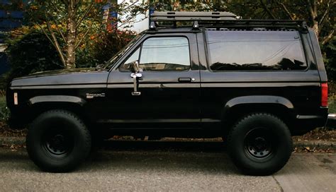 Ford Bronco II Off-road Project – a Small but Capable Weekend Toy - offroadium.com