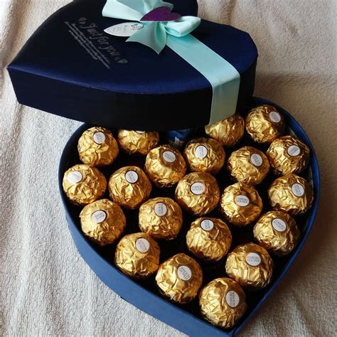 Buy Ferrero Rocher Chocolate Gift Box for any LOVELY occasion! ~S Box ...