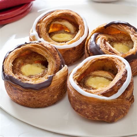 Hoj Snegl med Crème. The Danish Pastry House - Authentic Danish Pastries | Danish pastry, Danish ...