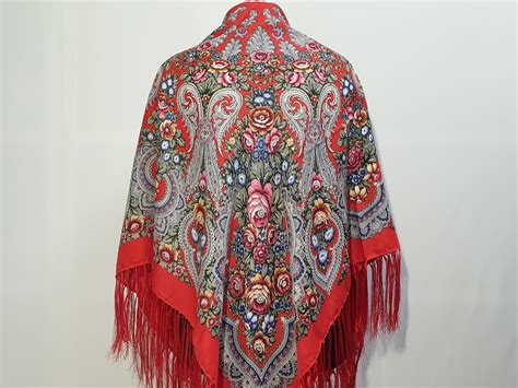 Babushka Scarf Russian Scarf Ukrainian Shawl Floral Folk - Etsy