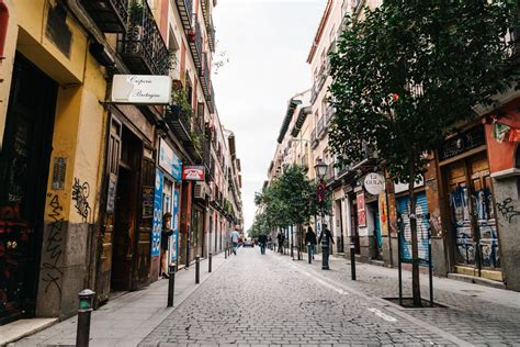 A Self-Guided Walking Tour of Madrid with Map For First-Time Visitors